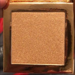 Dose of color desk x katy highlighter